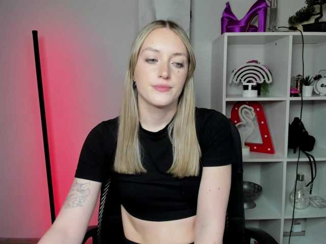 Preview of evelynblond26