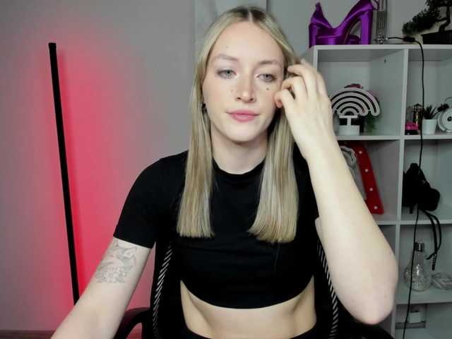 Preview of evelynblond26