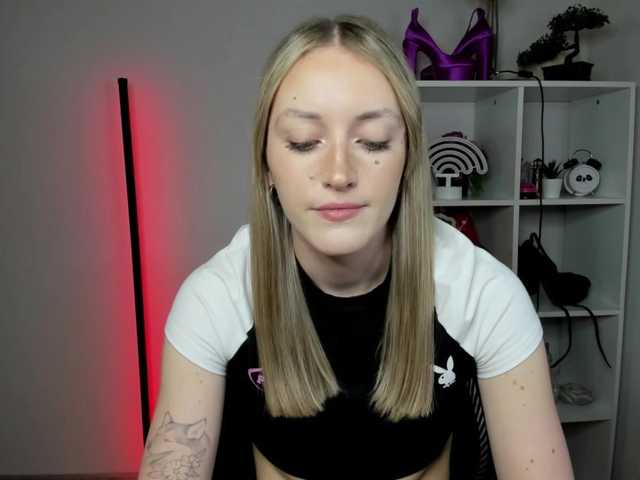 Preview of evelynblond26