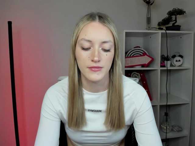 EvelynBlond