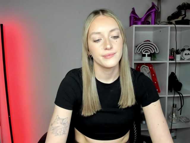 EvelynBlond