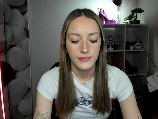 Preview of evelynblond26