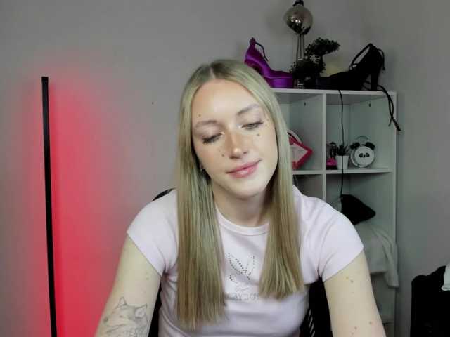 EvelynBlond