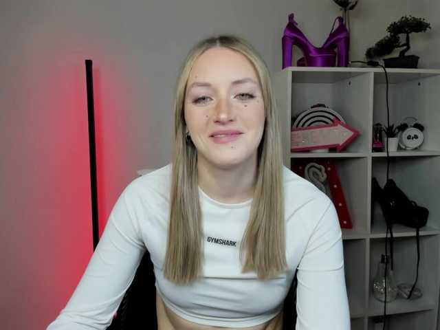 EvelynBlond