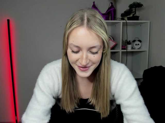 Preview of evelynblond26