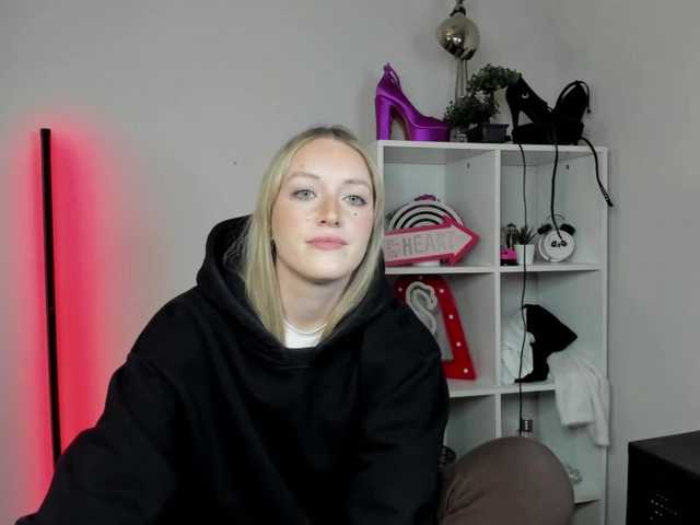 EvelynBlond26 preview