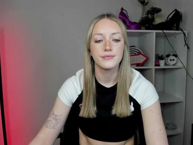 Preview of evelynblond26