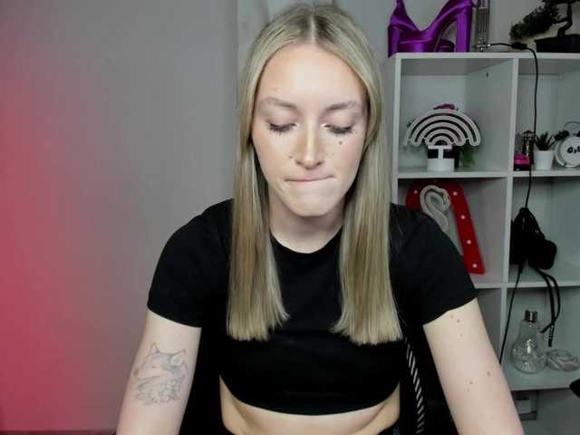 Preview of evelynblond26