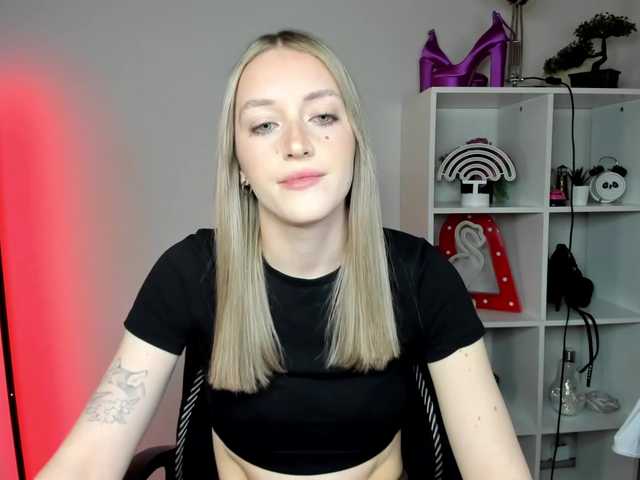 EvelynBlond
