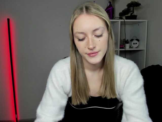 Preview of evelynblond26