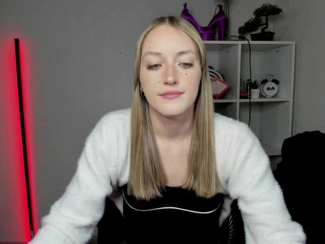 Preview of evelynblond26