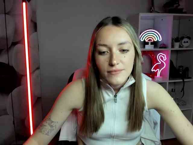 EvelynBlond EvelynBlond