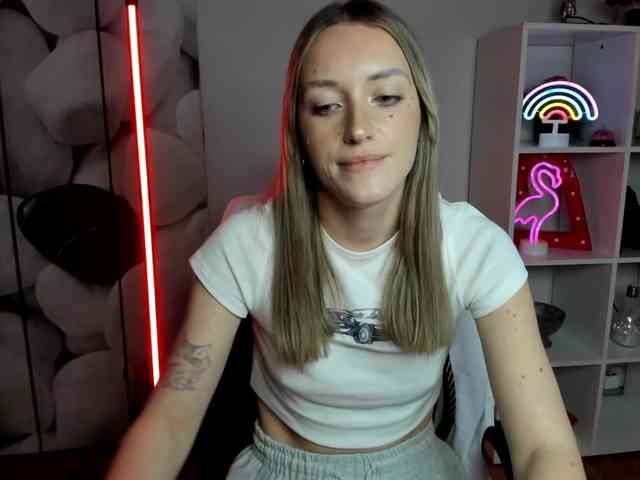 EvelynBlond EvelynBlond