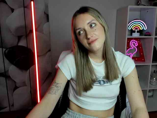 EvelynBlond EvelynBlond