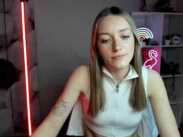 EvelynBlond EvelynBlond