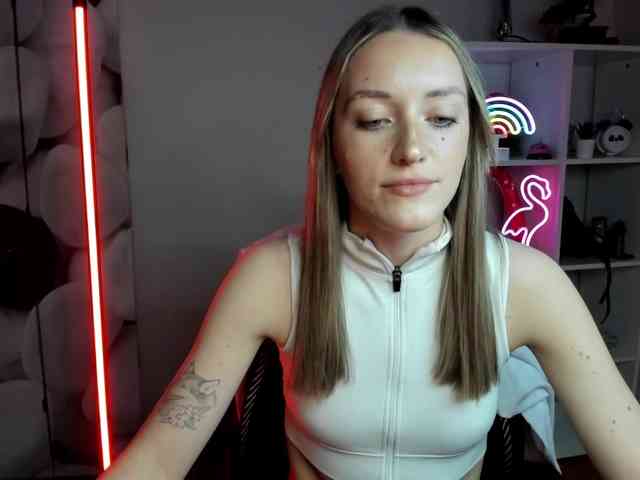 EvelynBlond EvelynBlond