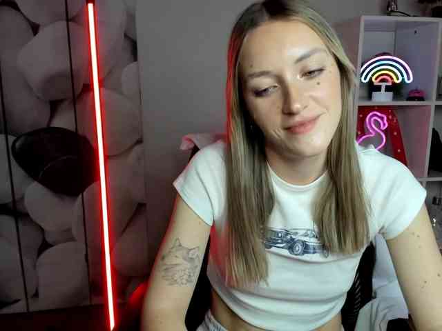 EvelynBlond EvelynBlond