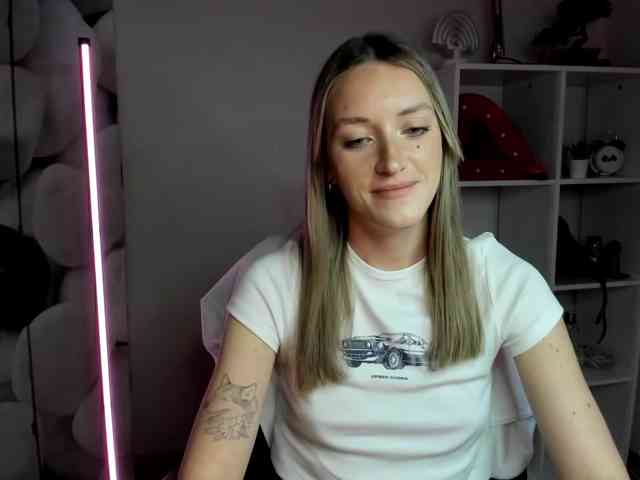 EvelynBlond EvelynBlond