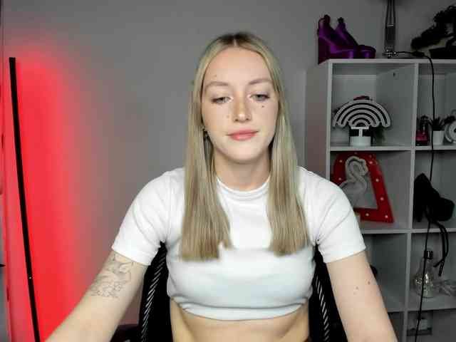 EvelynBlond EvelynBlond