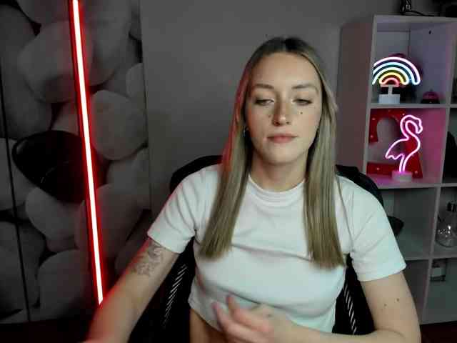 EvelynBlond EvelynBlond