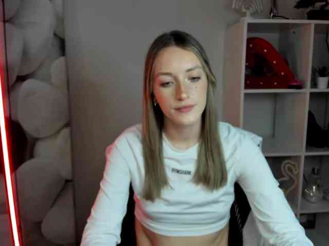 EvelynBlond EvelynBlond
