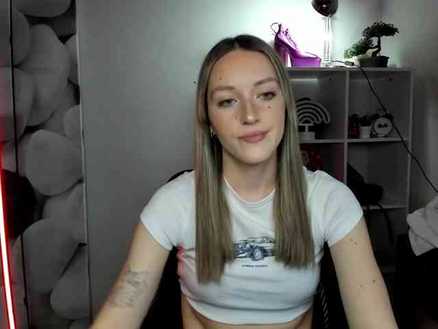 EvelynBlond EvelynBlond