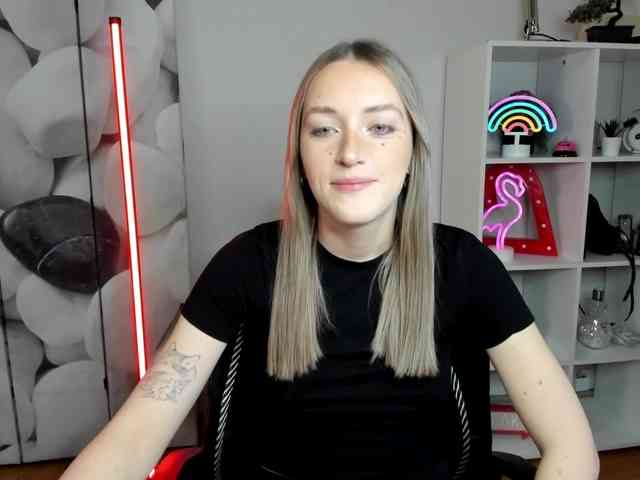 EvelynBlond EvelynBlond