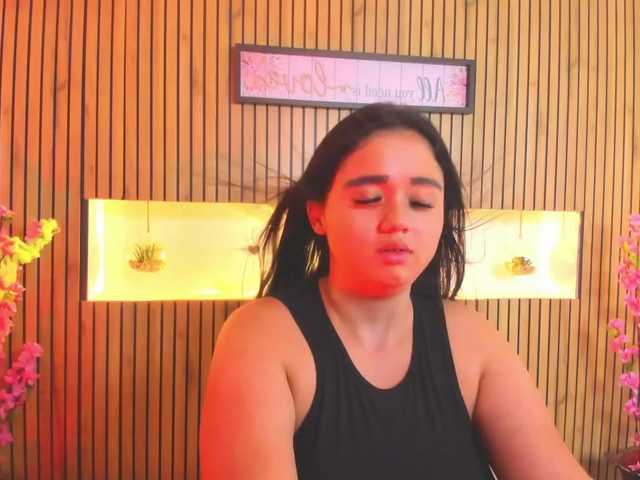  SaraLondon13 chat room