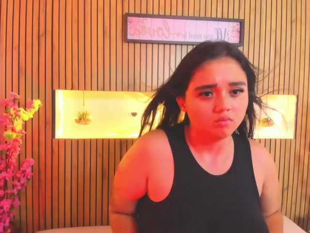  SaraLondon13 chat room