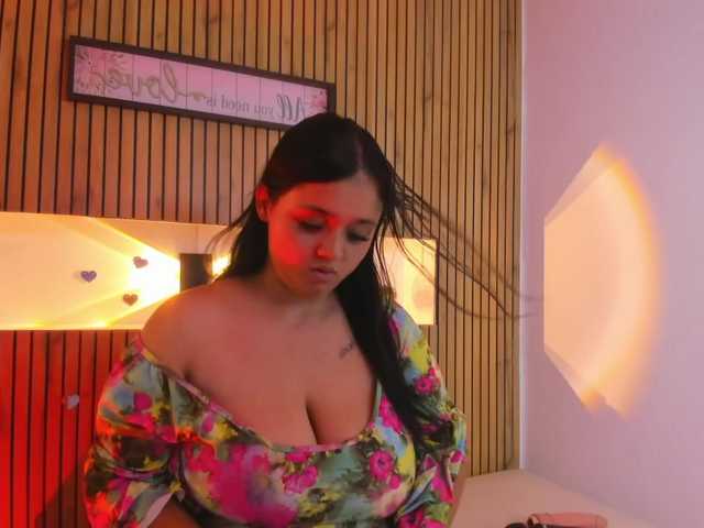  SaraLondon13 chat room