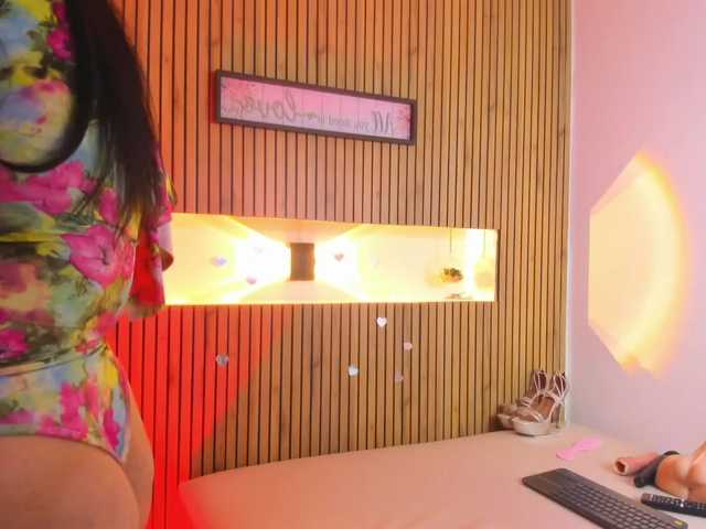  SaraLondon13 chat room