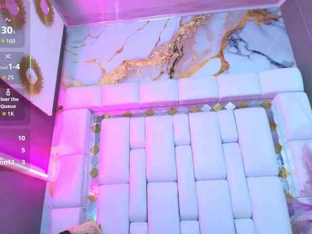 SaraLondon13 SaraLondon13