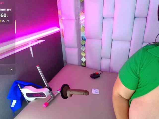 SaraLondon13 SaraLondon13