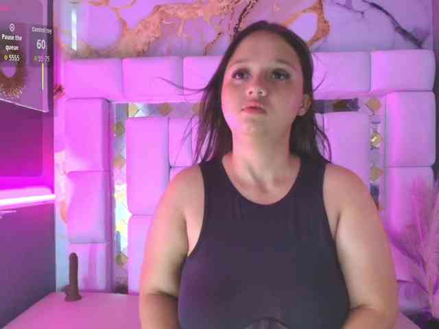 SaraLondon13 SaraLondon13