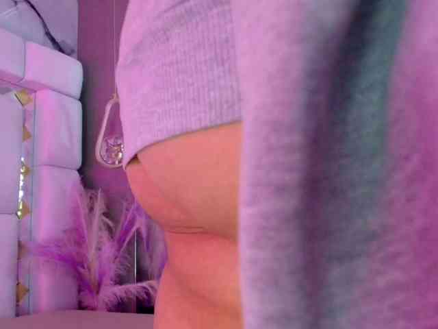 SaraLondon13 SaraLondon13