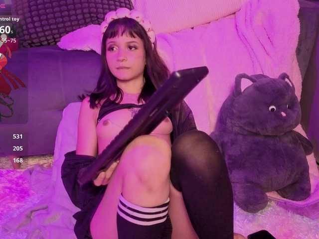 IrisSweety's BongaCams show and profile