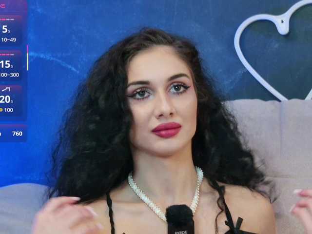  AlessiaDebbie chat room