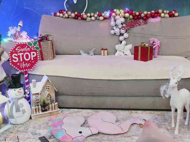 AlessiaDebbie AlessiaDebbie