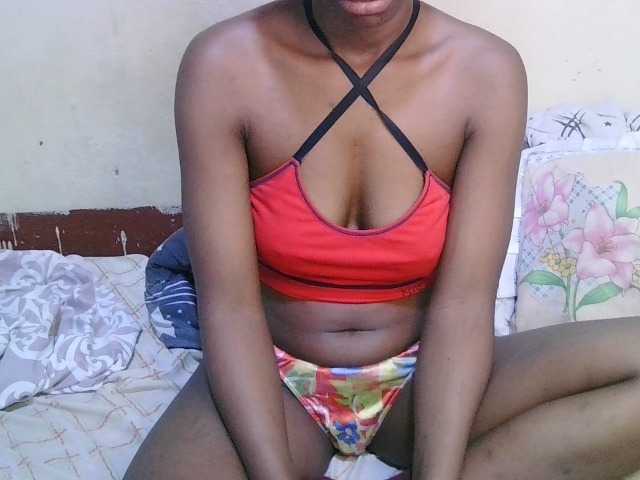 tiffany-coco Live Cam on BongaCams and RICams