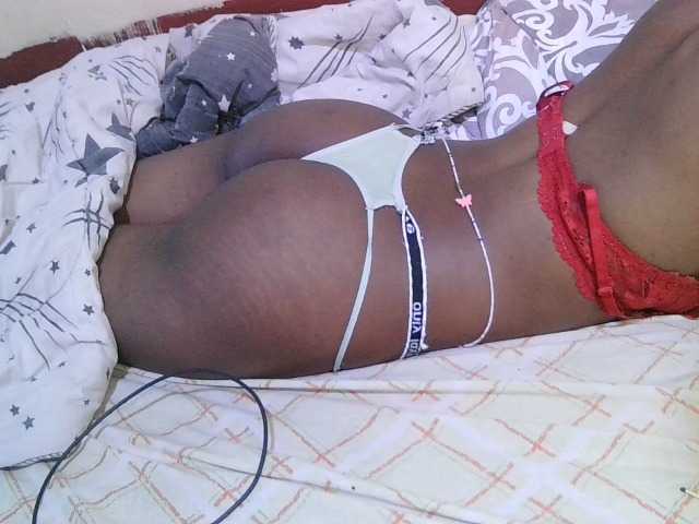 tiffany-coco webcam bongacams model stream image