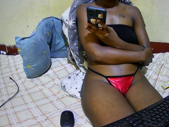 tiffany-coco streaming on Webcambliss