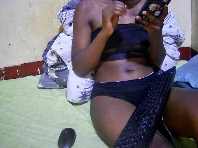 tiffany-coco Live Webcam on BongaCams