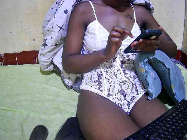 tiffany-coco Live Webcam on BongaCams