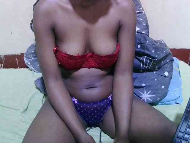 tiffany-coco tiffany-coco