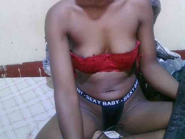 tiffany-coco tiffany-coco