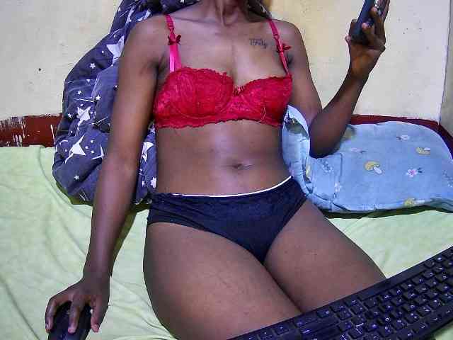 tiffany-coco Live Webcam on BongaCams