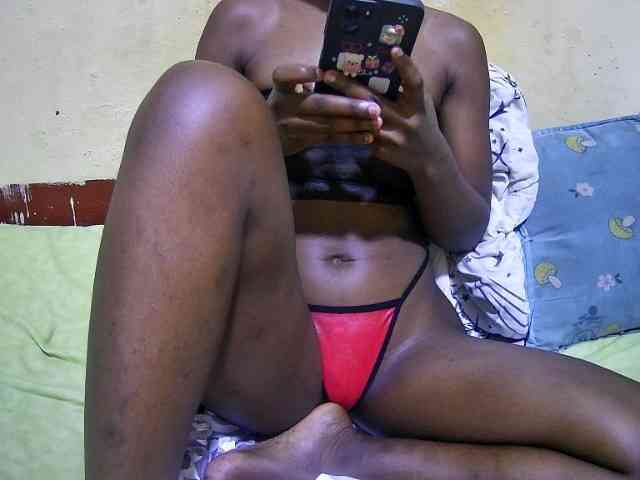 tiffany-coco Live Webcam on BongaCams