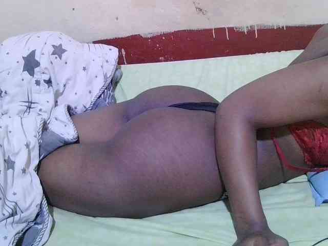 tiffany-coco tiffany-coco