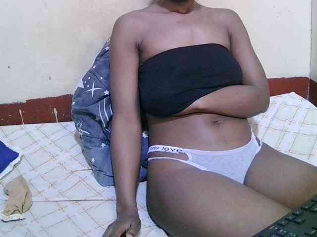 tiffany-coco tiffany-coco