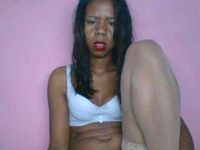 Kitaniah Live Webcam on BongaCams